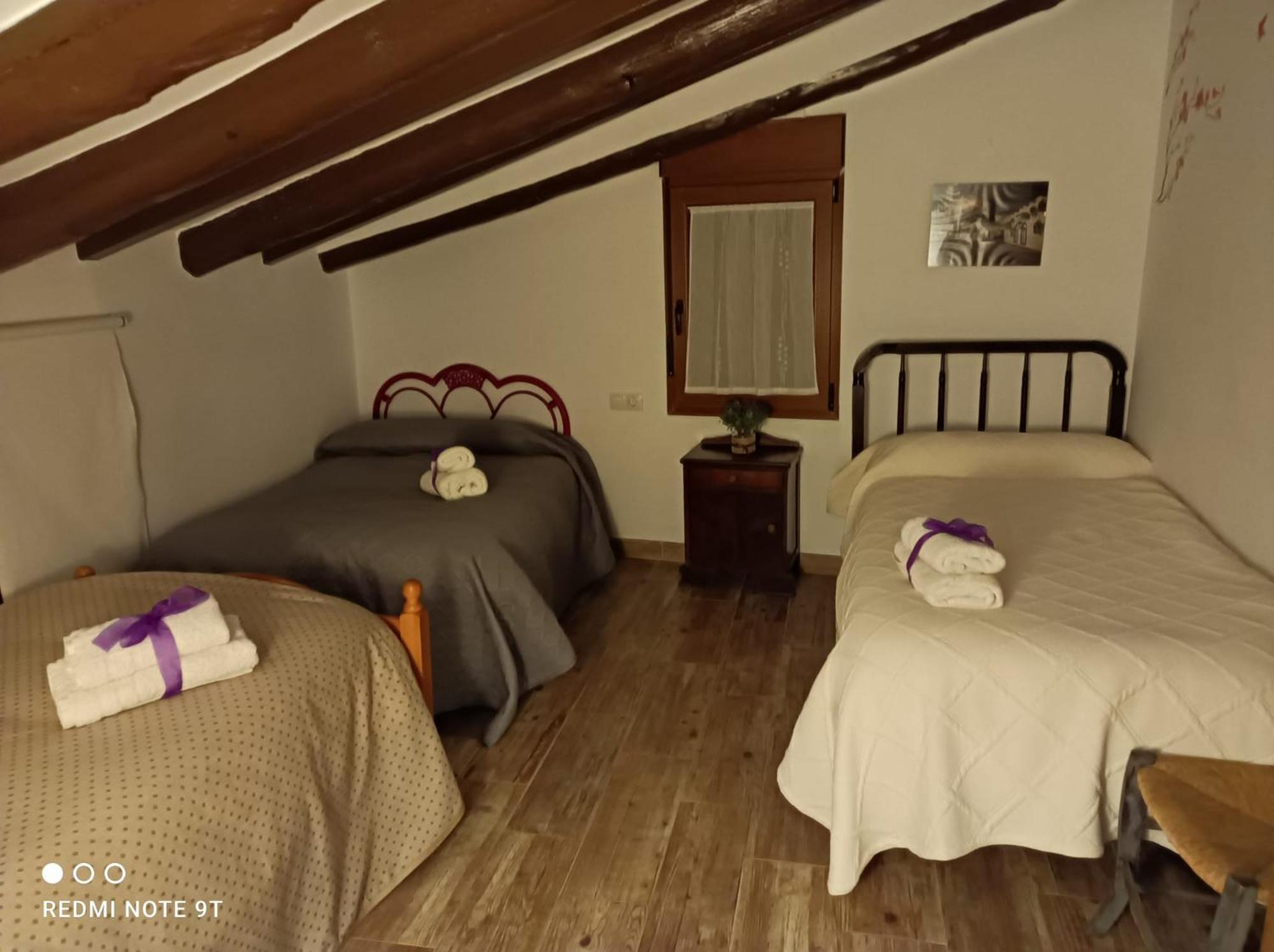 Вилла Casa Azafran Торрихо-дель-Кампо Экстерьер фото